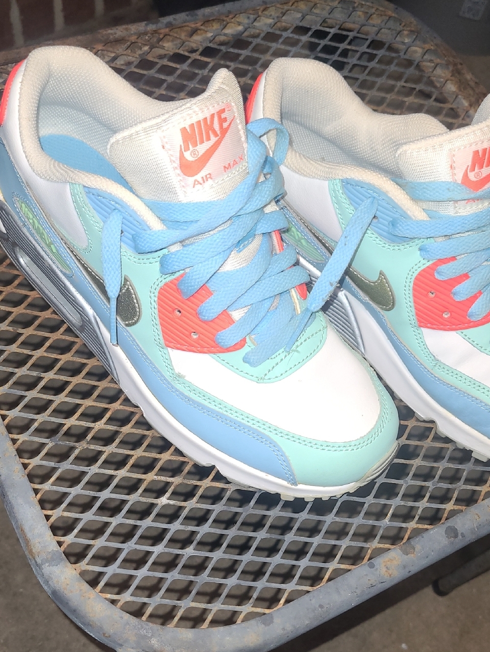 Nike Kids Air Max Sneakers - Light Blue, Mint & Coral Size 5y